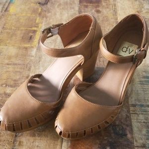 Women's DV chunky heel platform